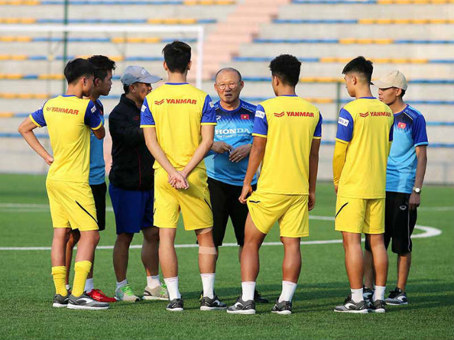 Ông Park đã sớm hoàn chỉnh đội hình tuyển U-22 Việt Nam cho chiến dịch săn vàng SEA Games 30. Ảnh: NGỌC DUNG