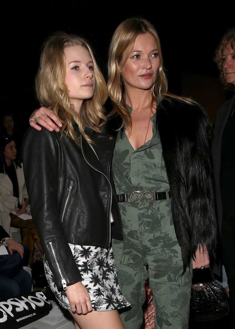 Hai chị em Kate Moss và Lottie Moss nâng đỡ nhau trong sự nghiệp