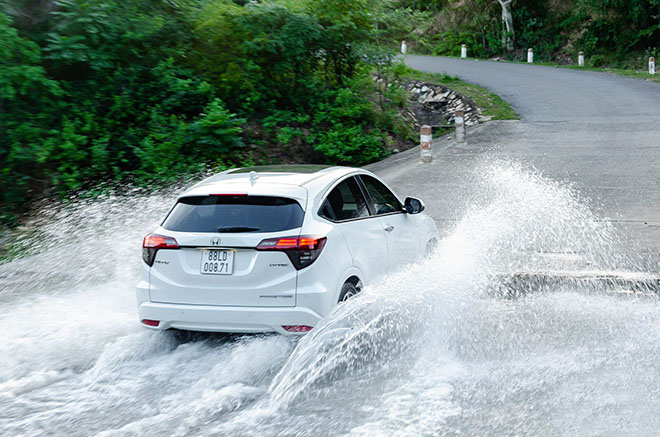 Honda Việt Nam triển khai chương trình khuyến mãi “Mua HR-V, nhận ngay quà chất” - 4