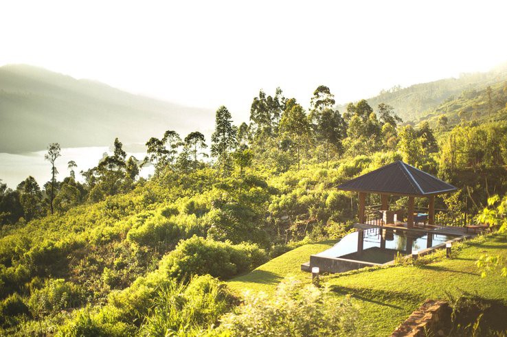 4.TEA COUNTRY, SRI LANKA