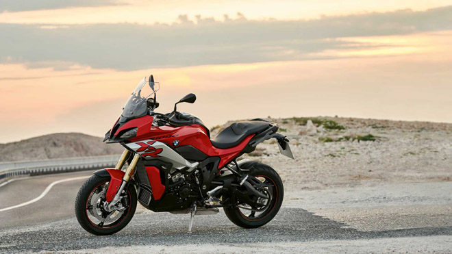 2020 BMW S 1000 XR: Mẫu sport touring đa dụng và đầy mạnh mẽ - 6