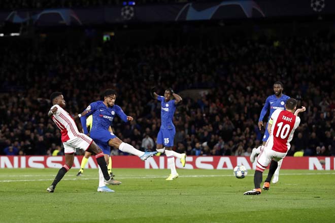 Chấn động cúp C1: Chelsea được 2 penalty - 2 thẻ đỏ vẫn hòa Ajax 8 bàn! - 10