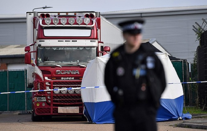 Cảnh sát Anh đã nhận dạng toàn bộ 39 người chết trong xe container.
