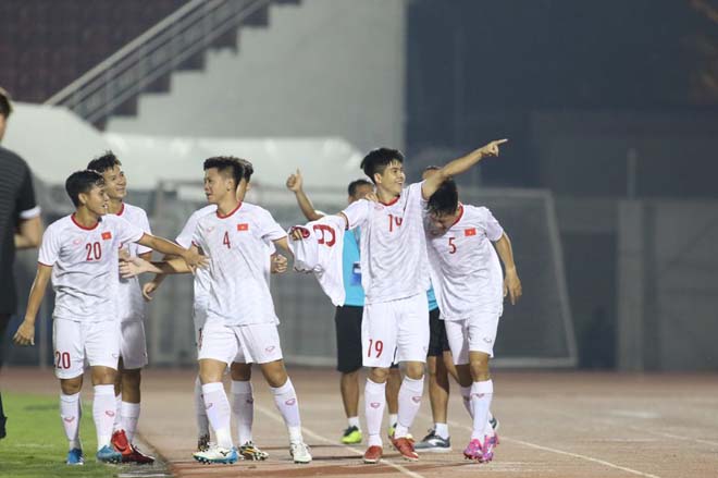 Trực tiếp bóng đá U19 Việt Nam - U19 Guam: Niềm vui lúc cuối trận (Hết giờ) - 16