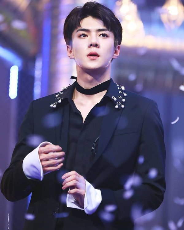 Sehun của EXO là sao Hàn có mặt trong top 3.&nbsp;