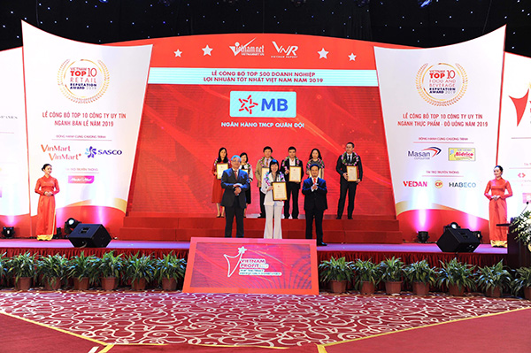 MB lọt top 15 doanh nghiệp lợi nhuận tốt nhất Việt Nam - 1