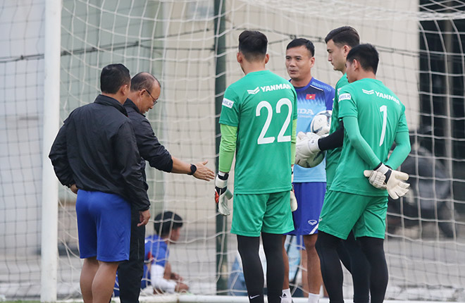 Chiều ngày 11/11, ĐT Việt Nam tiếp tục có buổi tập để chuẩn bị cho trận đấu với UAE vào ngày 14/11 ở vòng loại World Cup 2022.