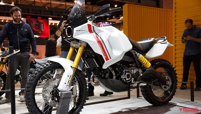 Hé lộ chi tiết kỹ thuật của &#34;đối thủ&#34; Honda Africa Twin 1100 - 4