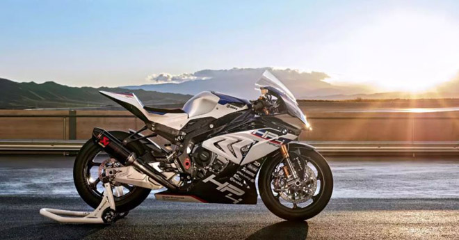 BMW HP4