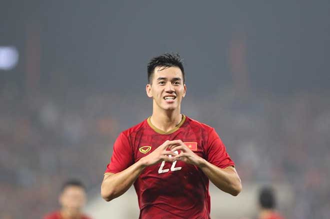 Tiền đạo Tiến Linh ghi bàn thắng duy nhất giúp ĐT Việt Nam hạ gục ĐT UAE