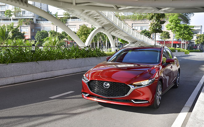 Mazda3 thế hệ mới vượt qua Toyota Altis và Honda Accord để giành giải &#34;Xe của năm 2019&#34; - 5