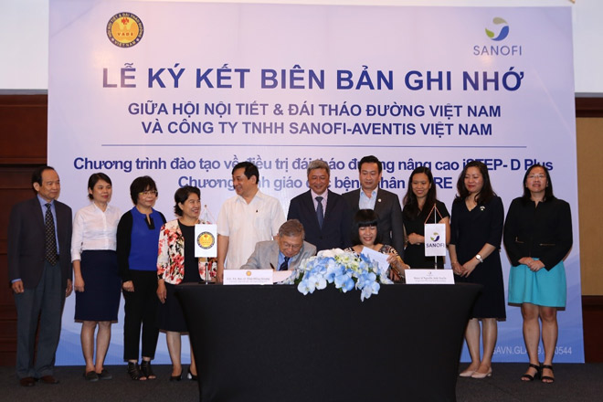 &nbsp;Tháng 05/2019: Hội Nội tiết - Đái tháo đường Việt Nam và công ty Sanofi-Aventis ký kết Biên bản ghi nhớ về triển khai chương trình iSTEP-D Plus và iCARE&nbsp;với sự chứng kiến của&nbsp;đại diện Bộ Y tế &amp; các cơ quan ban ngành.