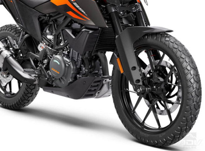 Lộ&#34;chiến binh&#34; KTM 390 Adventure: Nhỏ nhưng có võ - 3