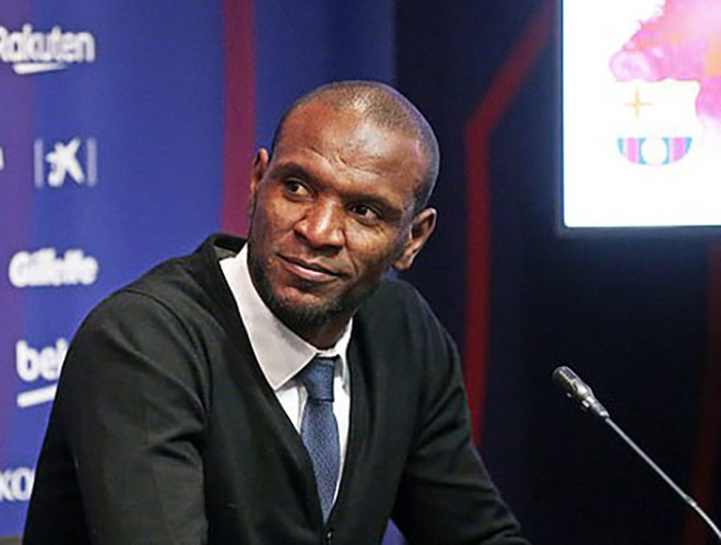 Giám đốc bóng đá Eric Abidal của Barcelona