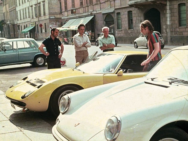 Chủ sở hữu cũng mang chiếc xe này cùng một chiếc Porsche 911  tới Cremona, Italia hồi năm 1975. 