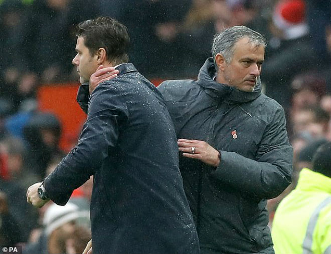 Tottenham sa thải Mauricio Pochettino và ngay lập tức bổ nhiệm Jose Mourinho làm HLV trưởng của họ