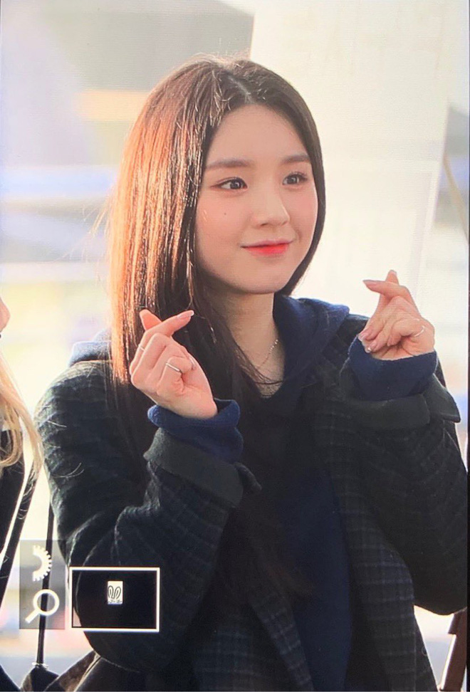 Hee Jin nhóm LOONA