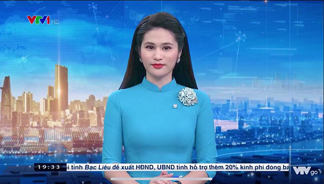 Ảnh hiếm của MC Thời sự VTV bị khán giả &#34;mắng mỏ thậm tệ&#34; vì nghĩ kiêu căng - 1