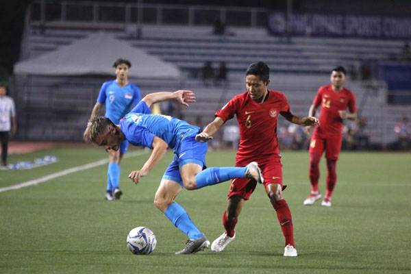 Trực tiếp bóng đá U22 Indonesia - U22 Singapore: Căng thẳng những phút cuối (Hết giờ) - 1