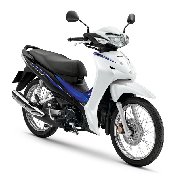 Cùng với bản màu mới, hiện tại Honda Wave 110i có nhiều tùy chọn màu khác. Ảnh màu trắng xanh đen.