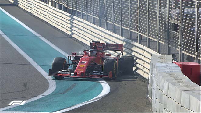 Vettel gặp tai nạn ở cuối FP1