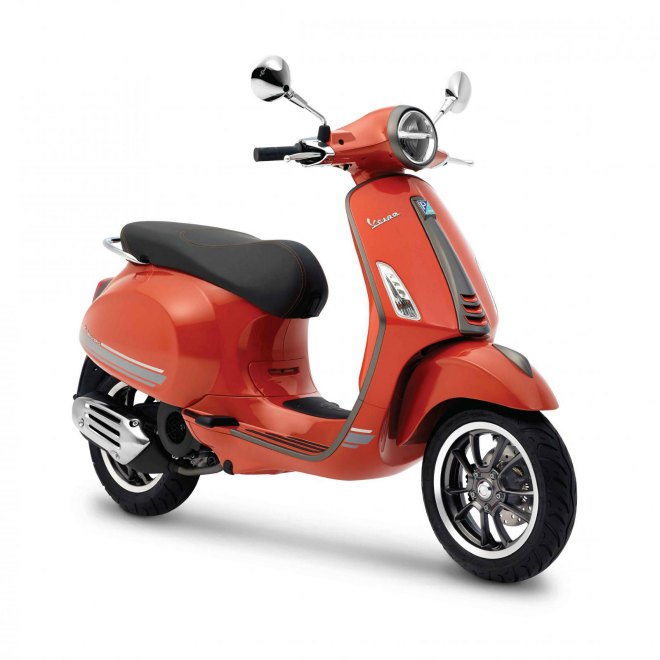 Ngắm Vespa Primavera S Special Edition mang vẻ đẹp chim sa cá lặn - 10