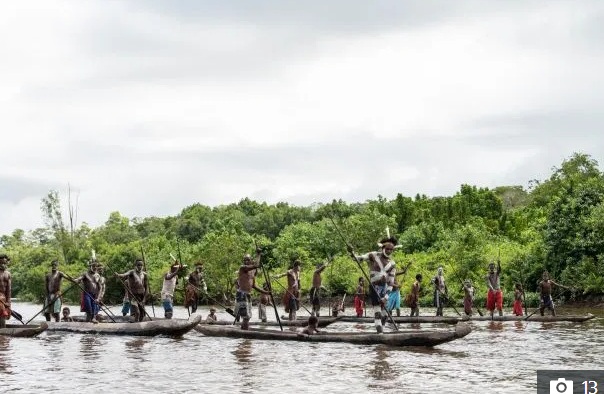 Bộ lạc Asmat đã ngừng tập tục ăn thịt người từ những năm 1990.