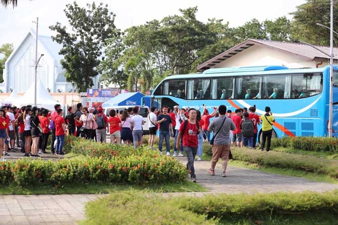 Trực tiếp không khí nóng U22 Việt Nam - U22 Thái Lan: CĐV phủ đỏ khán đài - 9