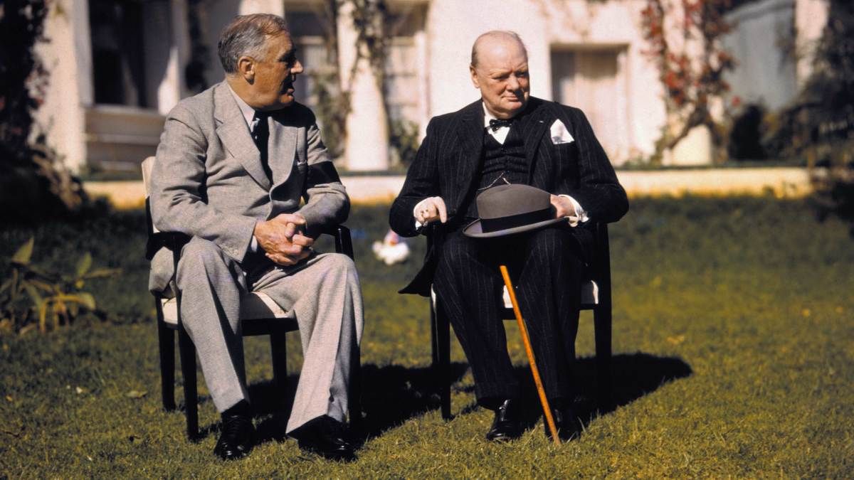 Tổng thống Roosevelt và Churchill (ảnh minh họa)