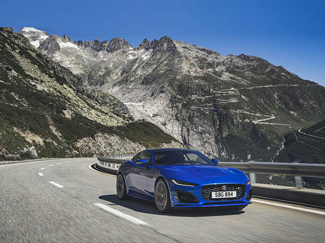 Jaguar F-Type thế hệ mới trình làng, giá 1,39 tỷ đồng
