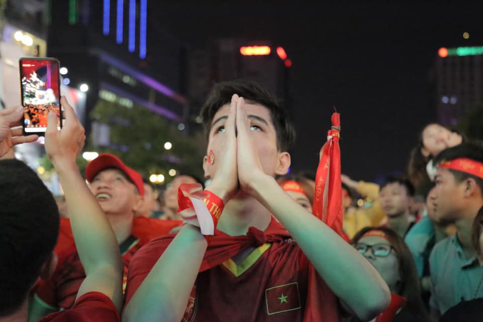 Chiến thắng giòn giã, fan háo hức chờ U22 Việt Nam ẵm huy chương vàng SEA Games - 1