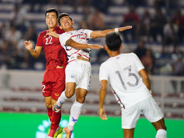 Trực tiếp bóng đá U22 Việt Nam - U22 Campuchia: Văn Toản cản phá penalty (Hết giờ) - 3