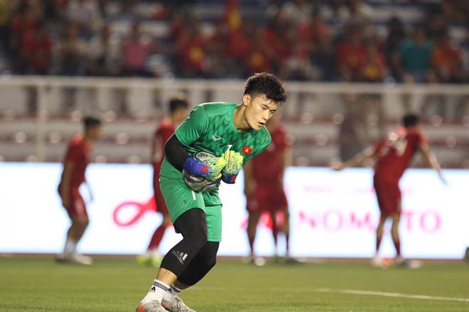 Trực tiếp bóng đá U22 Việt Nam - U22 Campuchia: Văn Toản cản phá penalty (Hết giờ) - 16