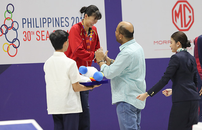 Ánh Viên đã có 5 HCV tại kỳ SEA Games 30