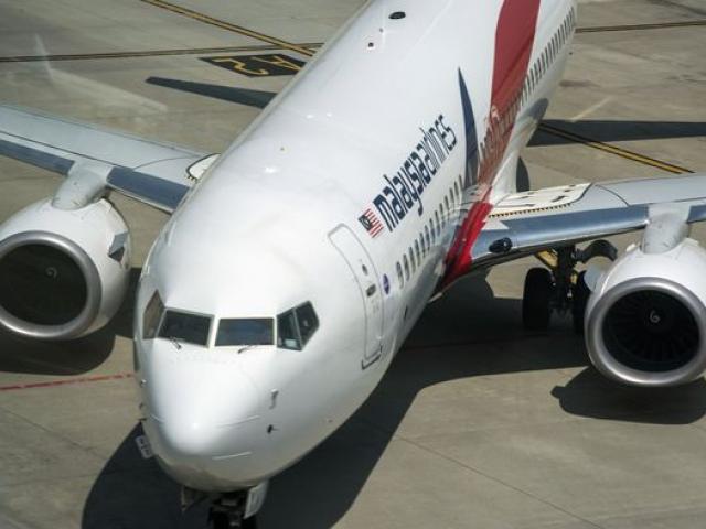Máy bay MH370 có thể đã hạ cánh trên đảo vắng ở Philippines?