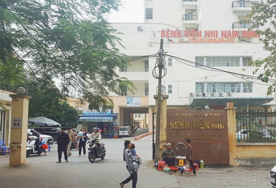 Bệnh viện Nhi Nam Định nơi 5 bị can làm việc