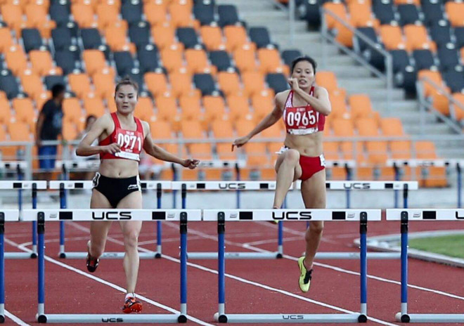 SEA Games 30, đoàn Việt Nam 10/12: Bùng nổ bóng đá nam HCV thứ 98 - 10