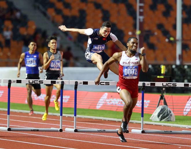 SEA Games 30, đoàn Việt Nam 10/12: Bùng nổ bóng đá nam HCV thứ 98 - 9