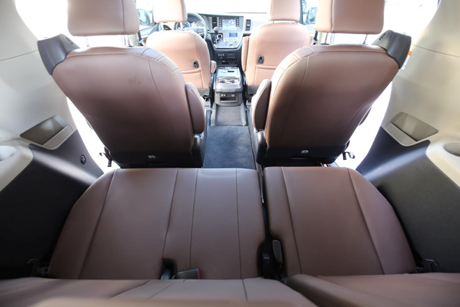 Toyota Sienna Limited 2019 cập bến Việt Nam, giá bán 4,5 tỷ đồng - 5