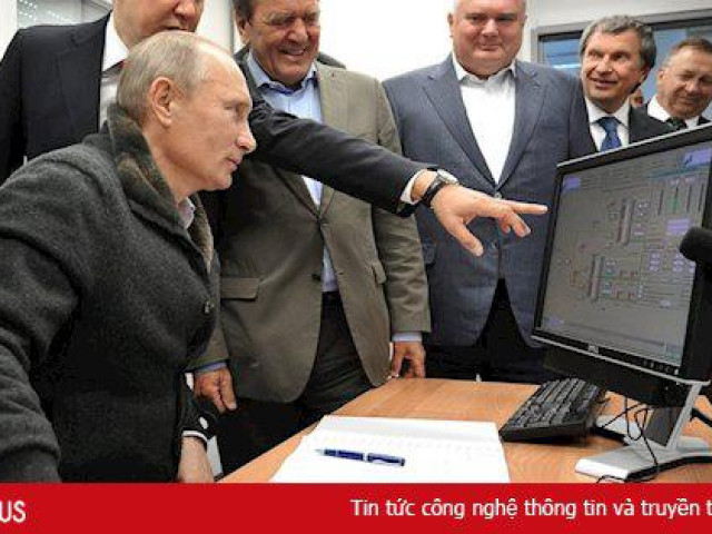 Tổng thống Putin vẫn đang dùng máy tính chạy Windows XP