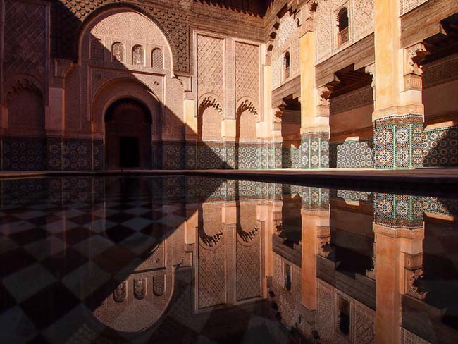 1. Marrakeh, Morocco

Kiến trúc từ thế kỷ 14 của Ben Youssef Madrasa chắc chắn sẽ gây ấn tượng với du khách ngay lần đầu tiên nhìn thấy.

