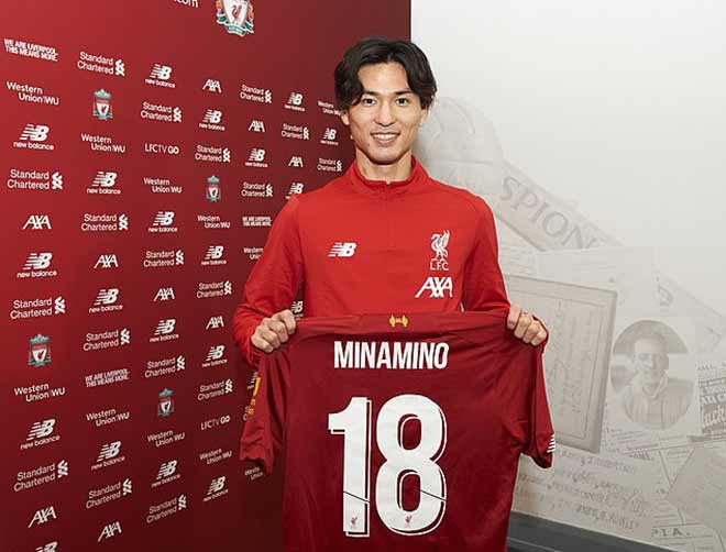 Takumi Minamino trong ngày ra mắt Liverpool