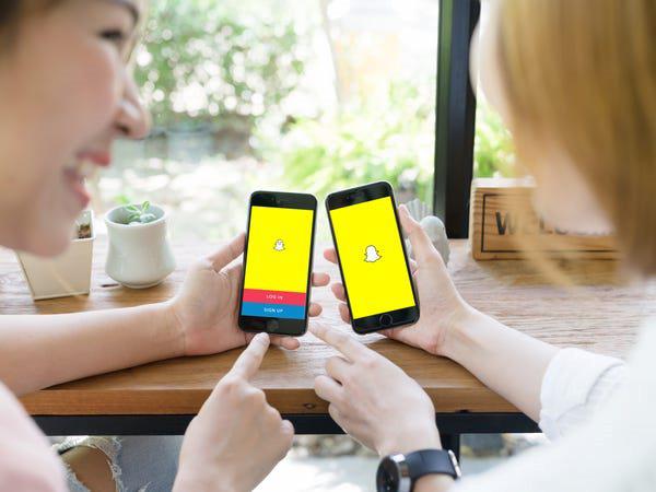 5. Snapchat: 1,5 tỷ lượt tải