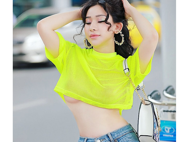 Vợ cũ hot girl của Hồ Quang Hiếu làm nóng lại trào lưu mặc áo crop top