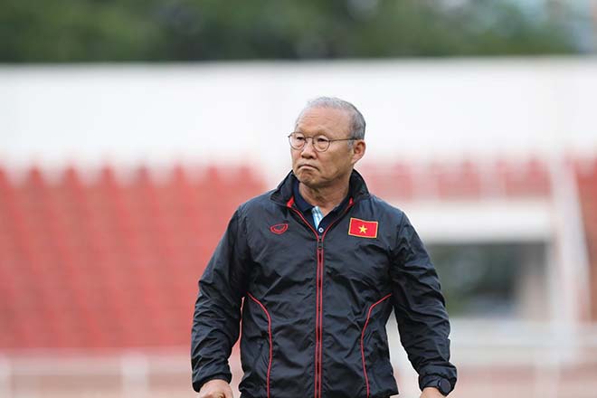 HLV Park Hang Seo sẽ phải loại 5 cầu thủ trong số 28 người đang tập huấn cho giải U23 châu Á 2020