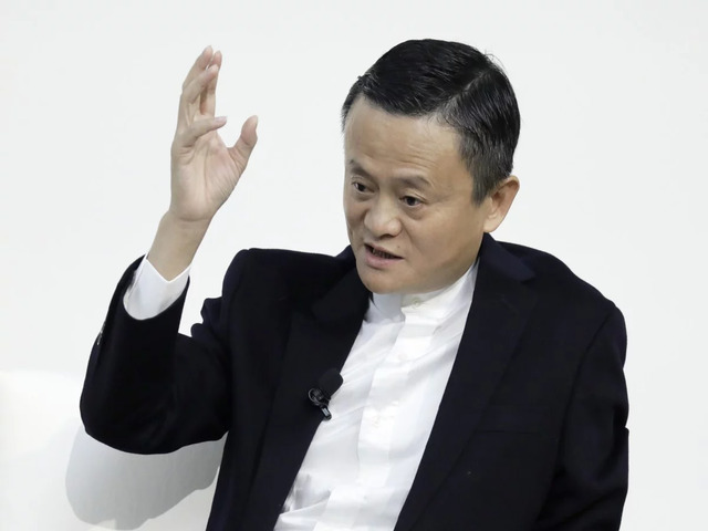 Kinh tế Trung Quốc khó khăn, Jack Ma nhận “bão” cuộc gọi vay tiền mỗi ngày