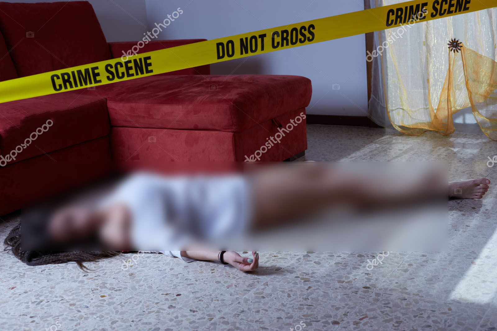 Thi thể người phụ nữ Việt được tìm thấy trên sàn phòng ngủ tại căn hộ đi thuê. Ảnh minh họa: Deposit Photos