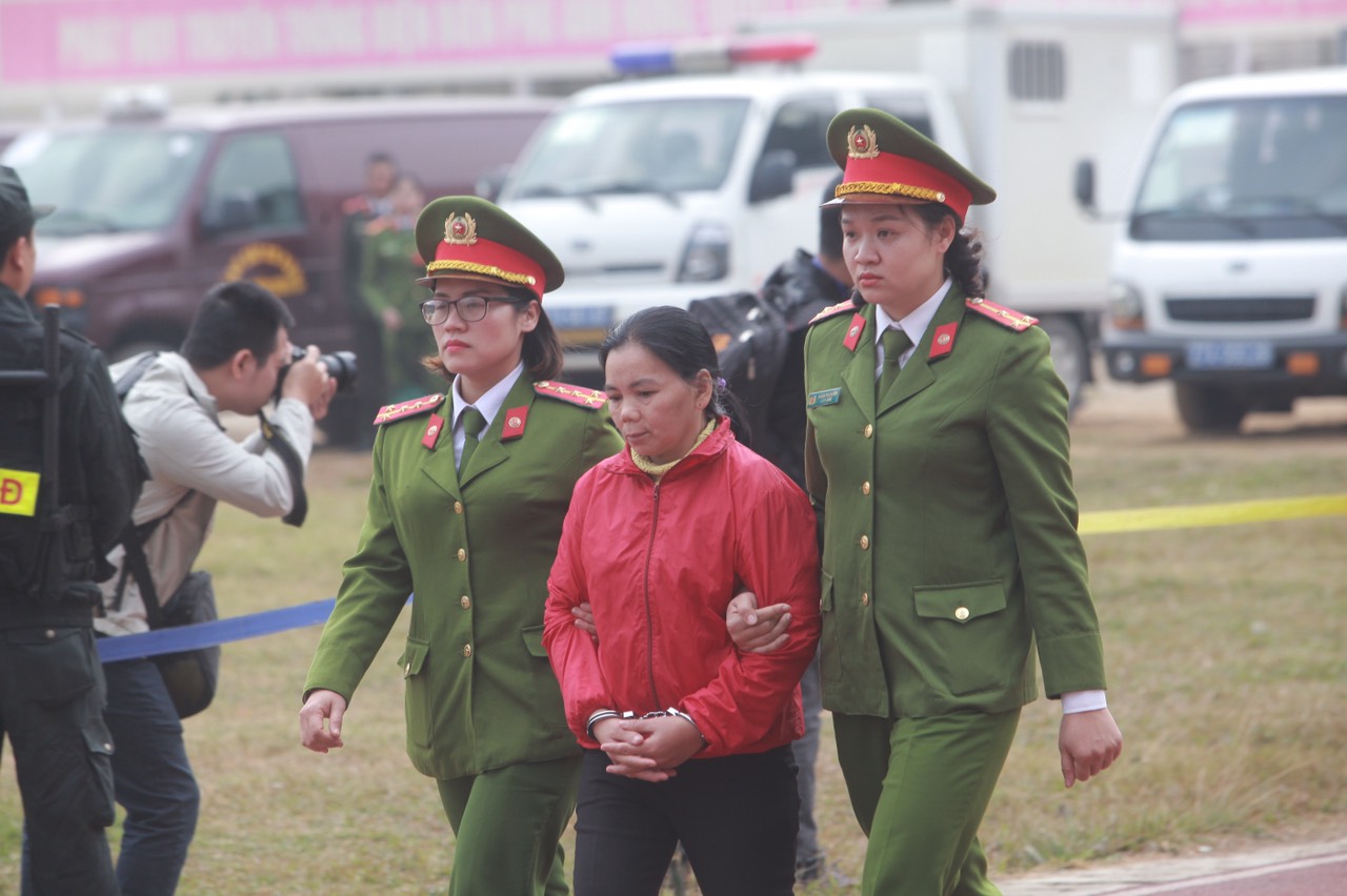 Bùi Kim Thu cũng phản cung, không thừa nhận cáo trạng của VKSND tỉnh Điện Biên