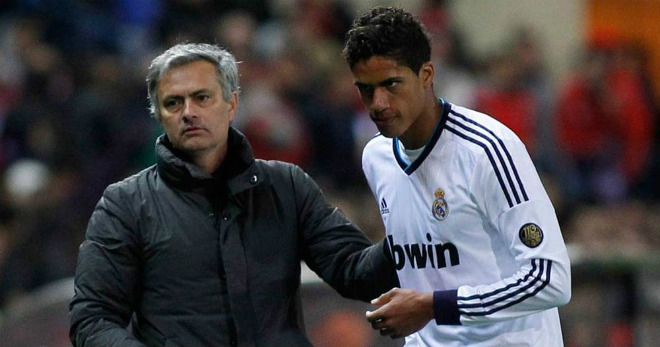 HLV Mourinho vẫn duy trì mối quan hệ tốt đẹp với cậu học trò cũ Varane