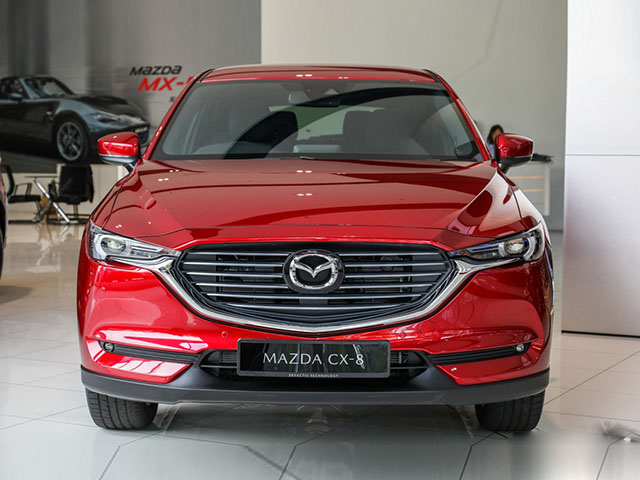 Mazda CX-8 ra mắt tại Malaysia, giá từ 1,01 tỷ đồng